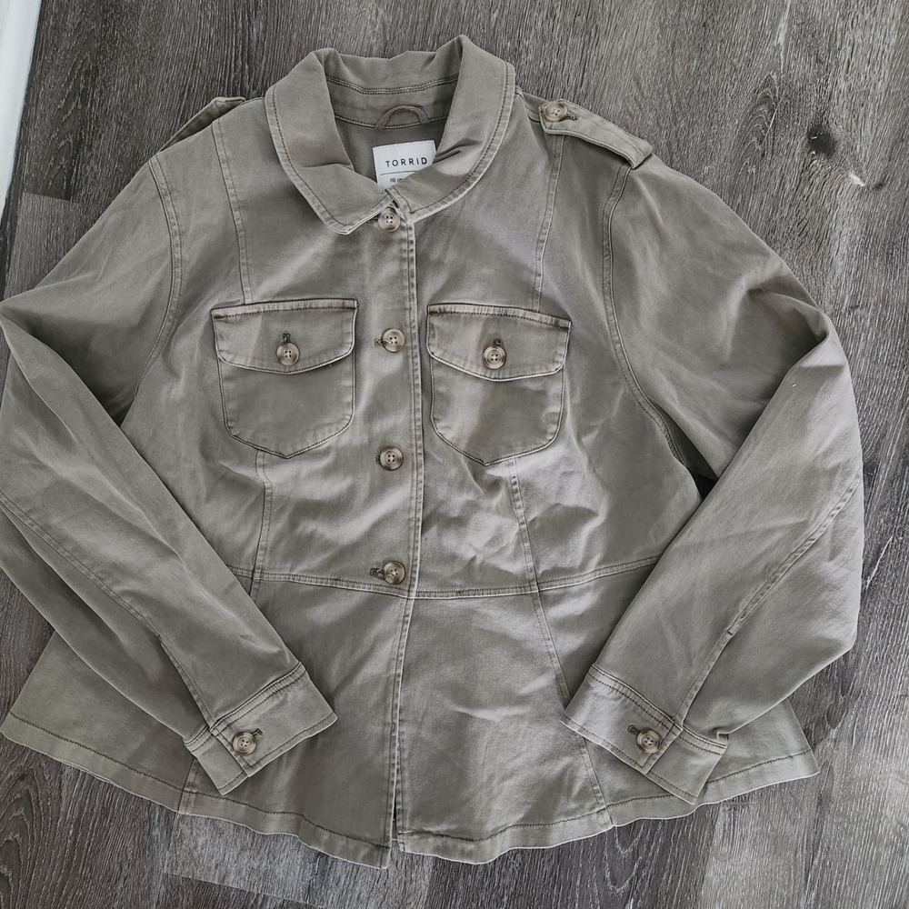 Torrid Womens Size 2 Olive Green Military Utility Peplum Button Front Jacket